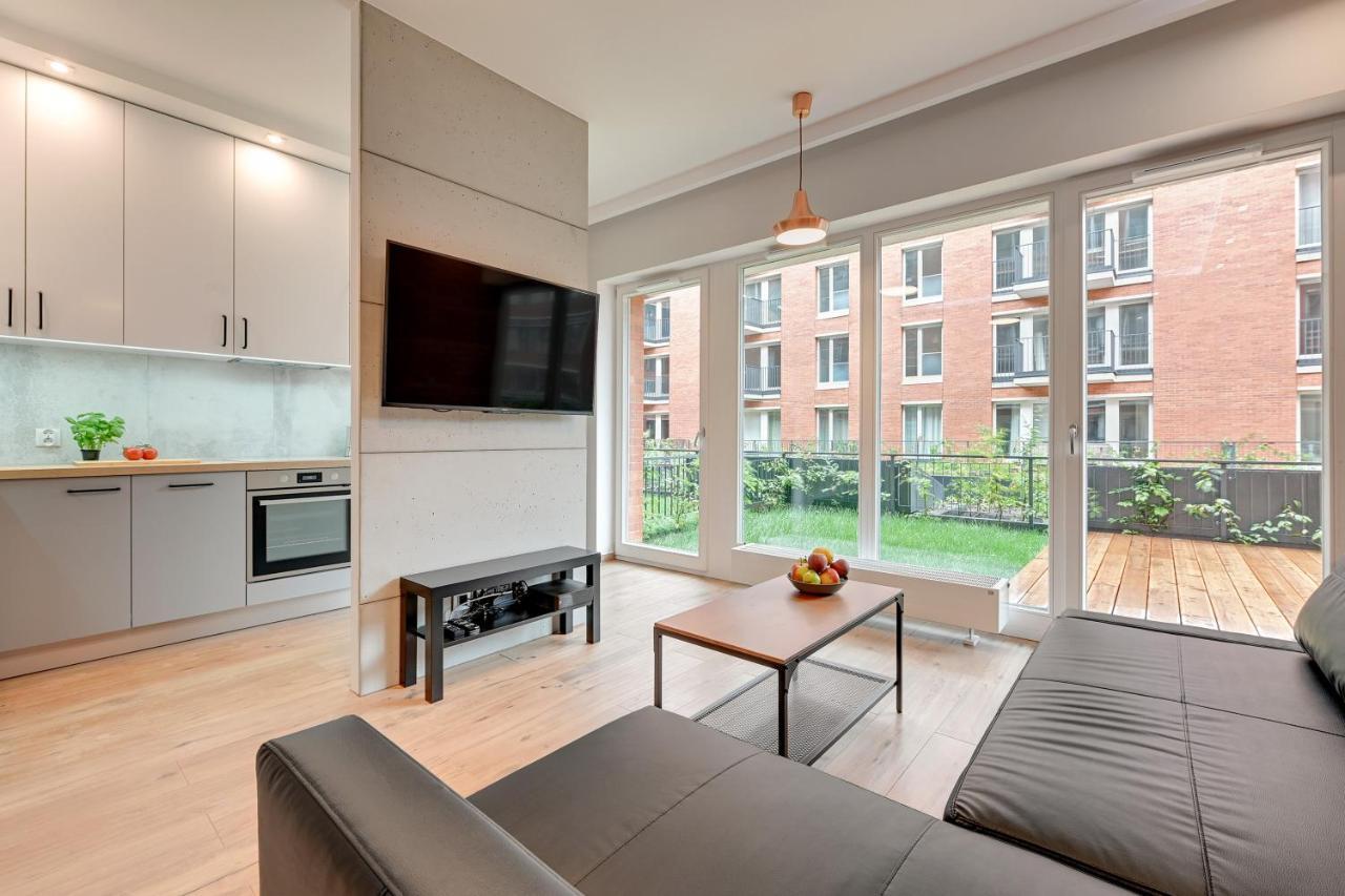 Central Apartment - Free Private Parking Γκντανσκ Εξωτερικό φωτογραφία