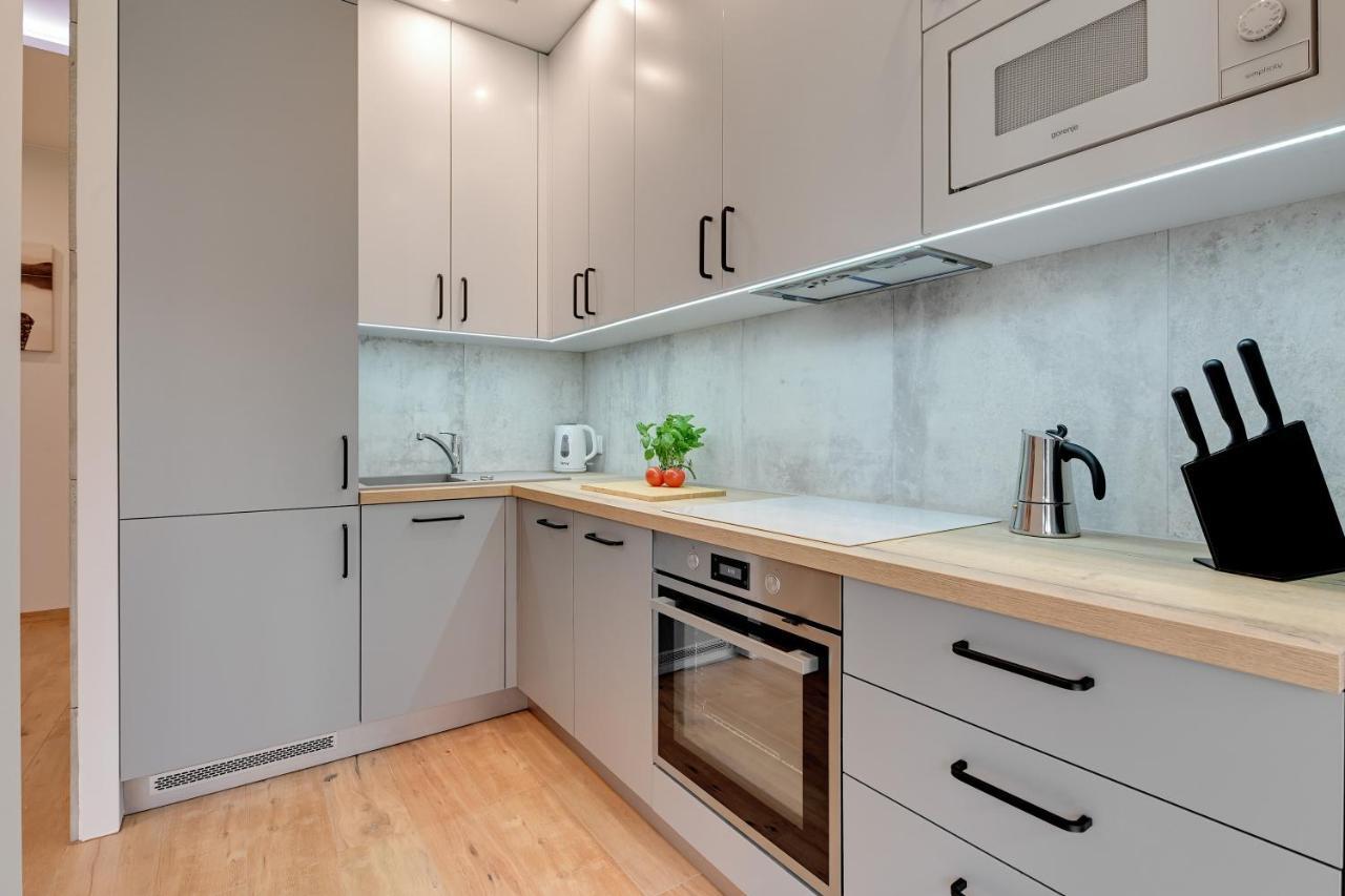 Central Apartment - Free Private Parking Γκντανσκ Εξωτερικό φωτογραφία