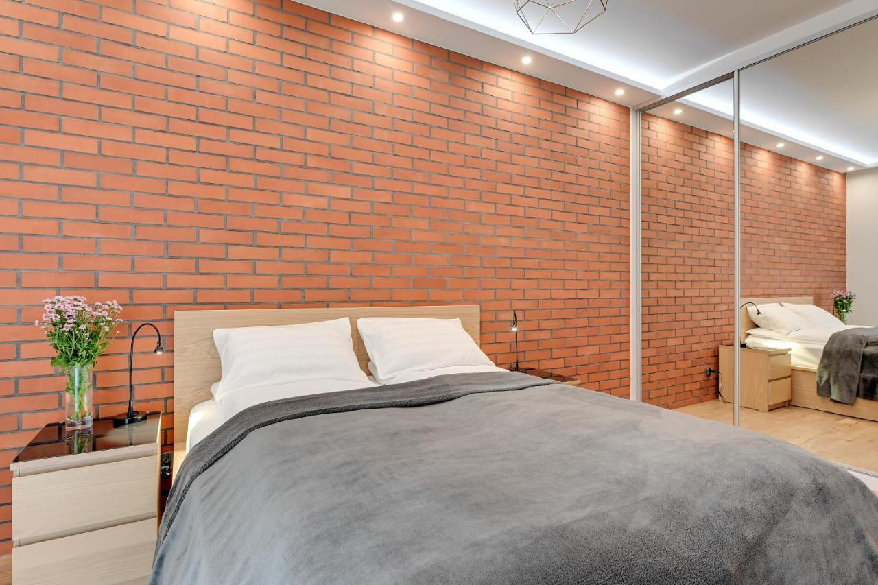 Central Apartment - Free Private Parking Γκντανσκ Εξωτερικό φωτογραφία